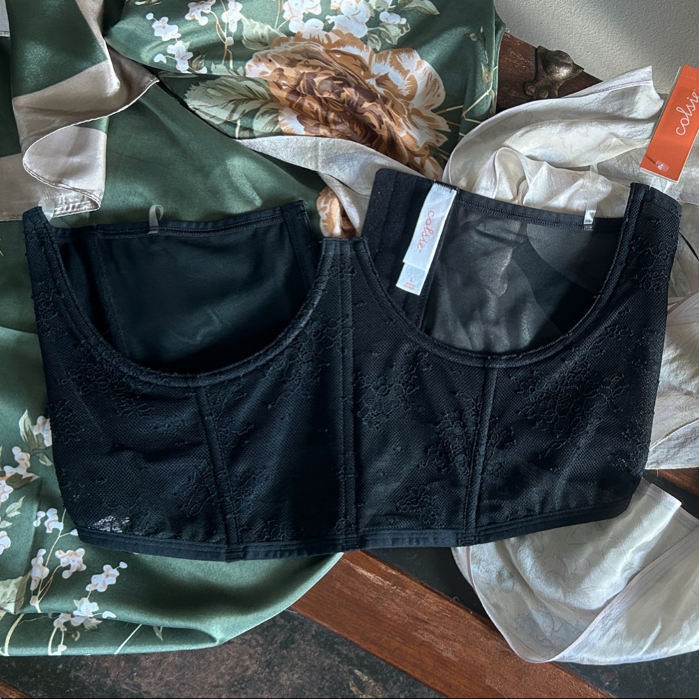 Colsie Intimates Black Lace Bustier Top
